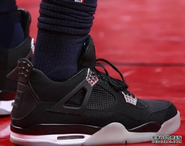 NBA球场上土豪级别的球鞋有哪些 NBA球场上土豪级别的球鞋清单 NBA球场上土豪级别的球鞋有哪些 NBA球场上土豪级别的球鞋清单