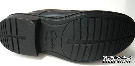 其乐正品鞋和外贸鞋的区别 Clarks正品如何鉴定 其乐正品鞋和外贸鞋的区别 Clarks正品如何鉴定