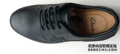 其乐正品鞋和外贸鞋的区别 Clarks正品如何鉴定 其乐正品鞋和外贸鞋的区别 Clarks正品如何鉴定