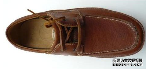 其乐正品鞋和外贸鞋的区别 Clarks正品如何鉴定 其乐正品鞋和外贸鞋的区别 Clarks正品如何鉴定